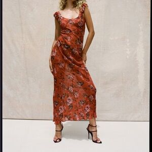 Réalisation Par - NWOT- The Lila in Rosa - XS